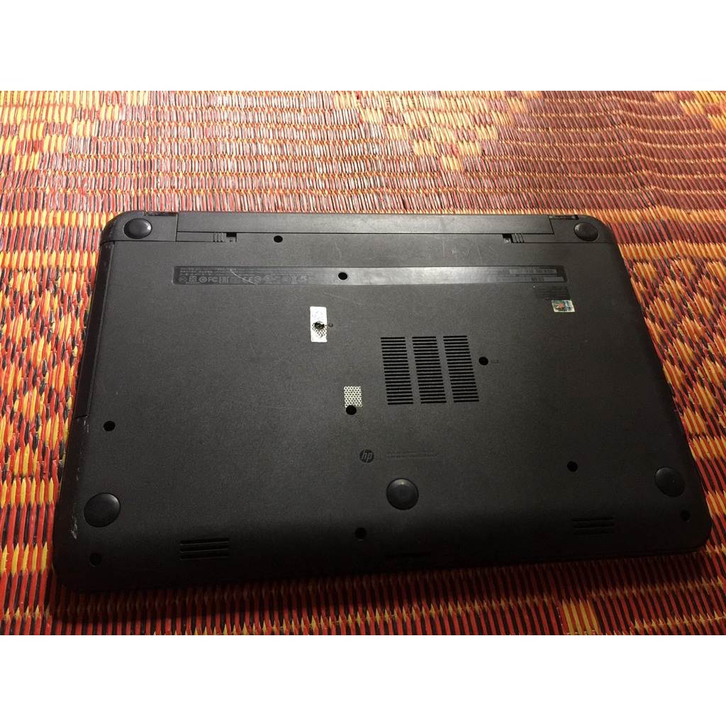 Nguyên bộ vỏ Laptop HP 15-R vỏ hp 15R-042TU