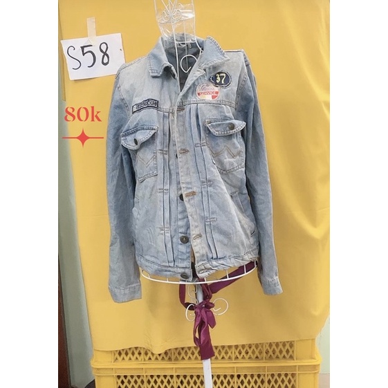Áo khoác jean phối logo bụi đẹp.S58