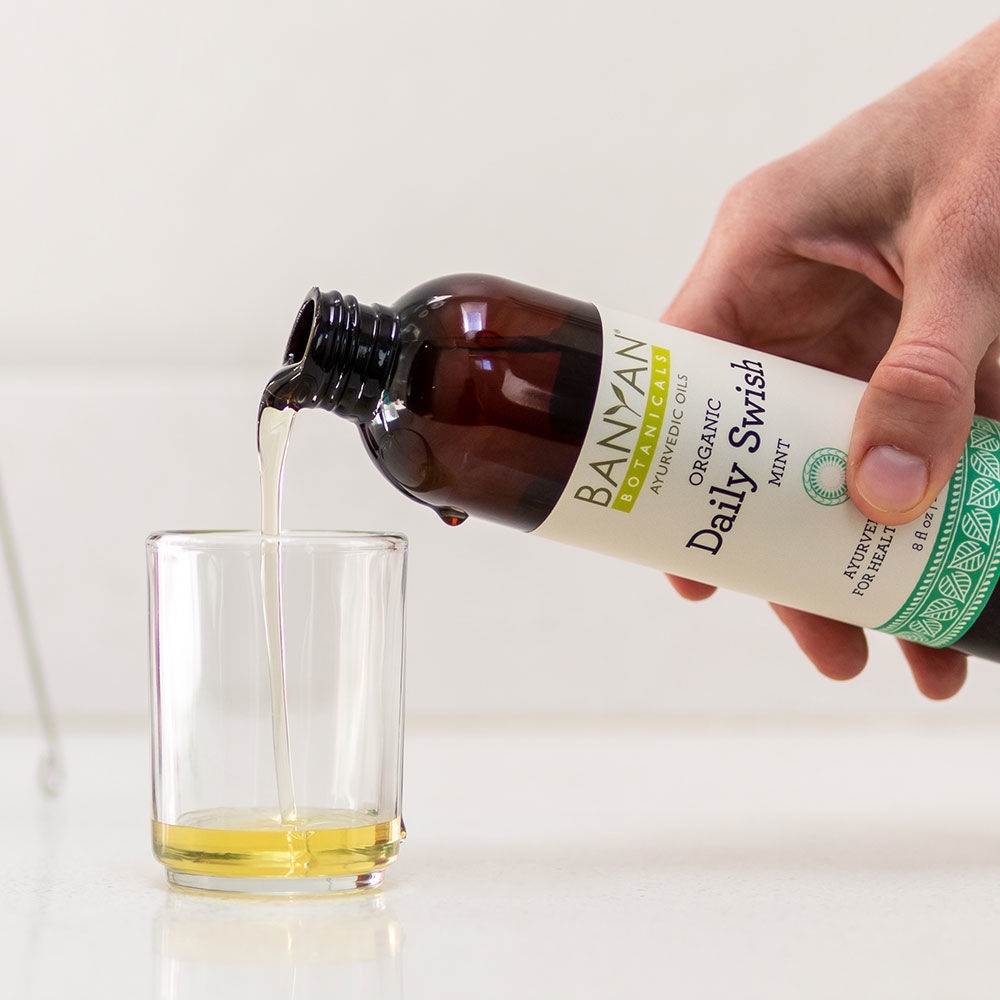 Dầu Súc Miệng Daily Swish  Hữu Cơ