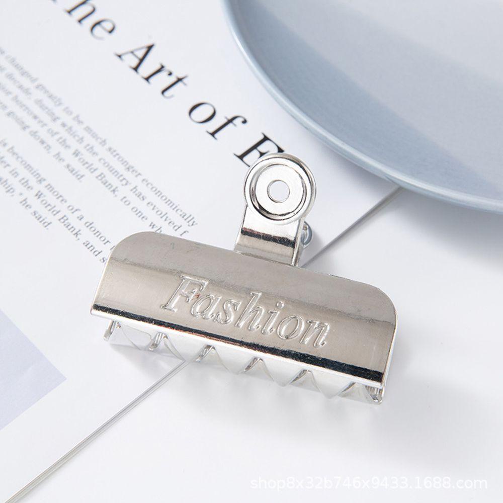 Kẹp Tóc Kim Loại Thiết Kế Đơn Giản Ngọt Ngào Cho Nữ