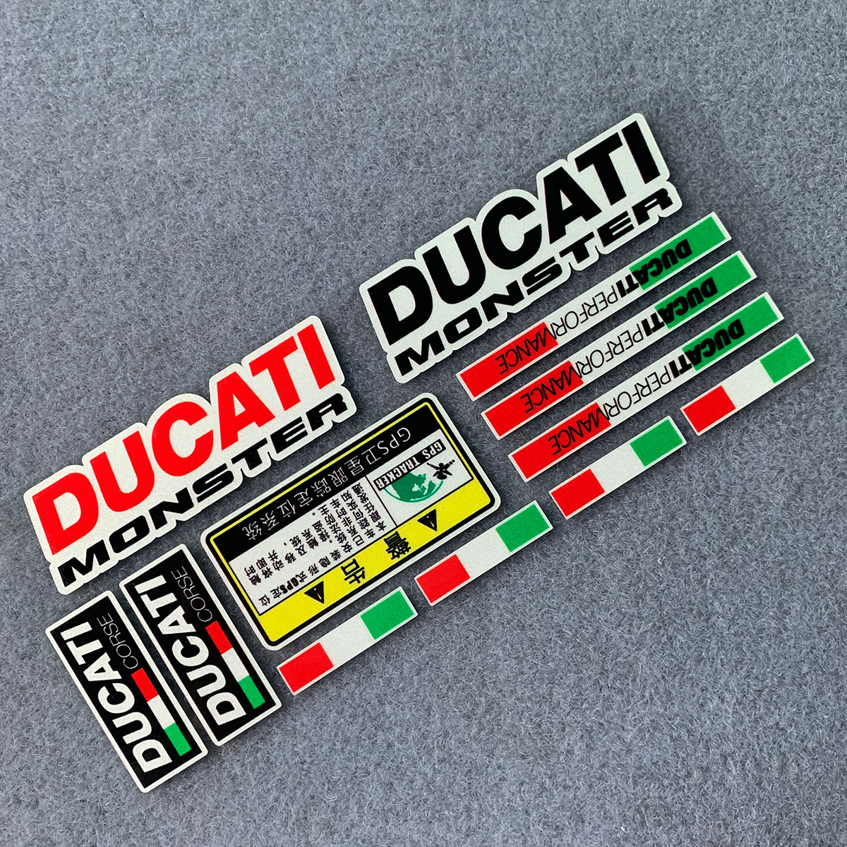 Decal Tráng Gương Dán Xe Ducati No.73