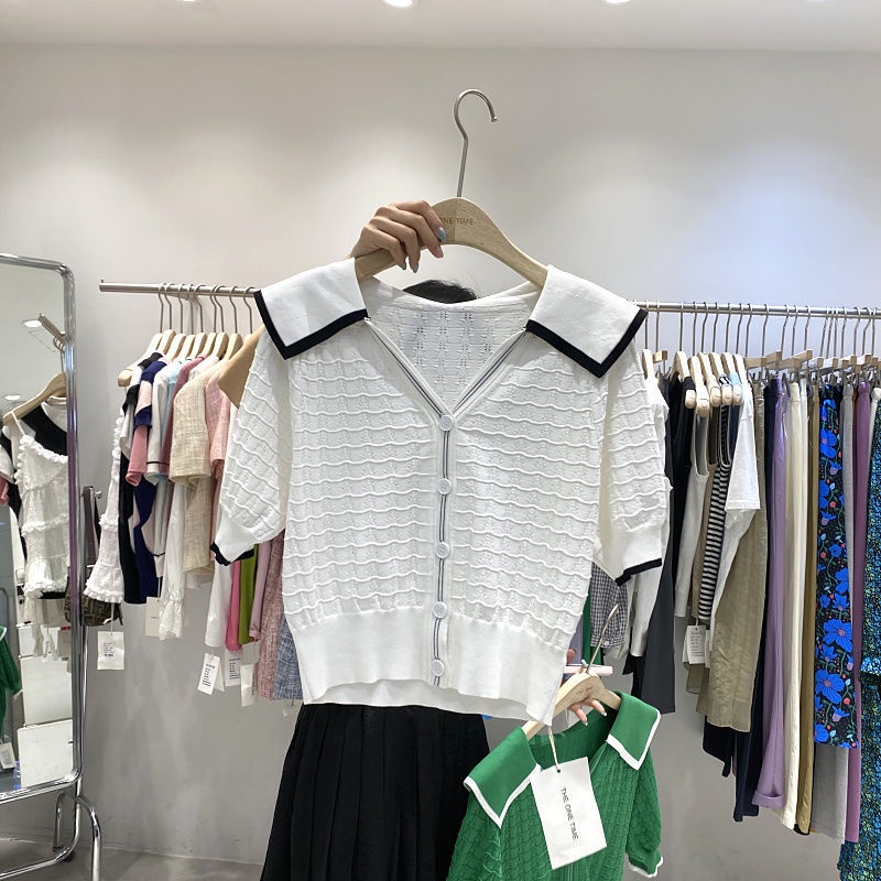 Áo Len Ngắn Tay Khoét Lỗ Một Hàng Khuy Thời Trang Mùa Hè Hàn Quốc Hàng Mới