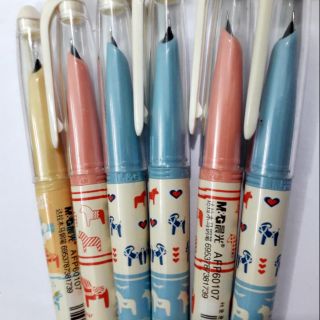 2 bút máy kim ngòi nhỏ loại đẹp MG