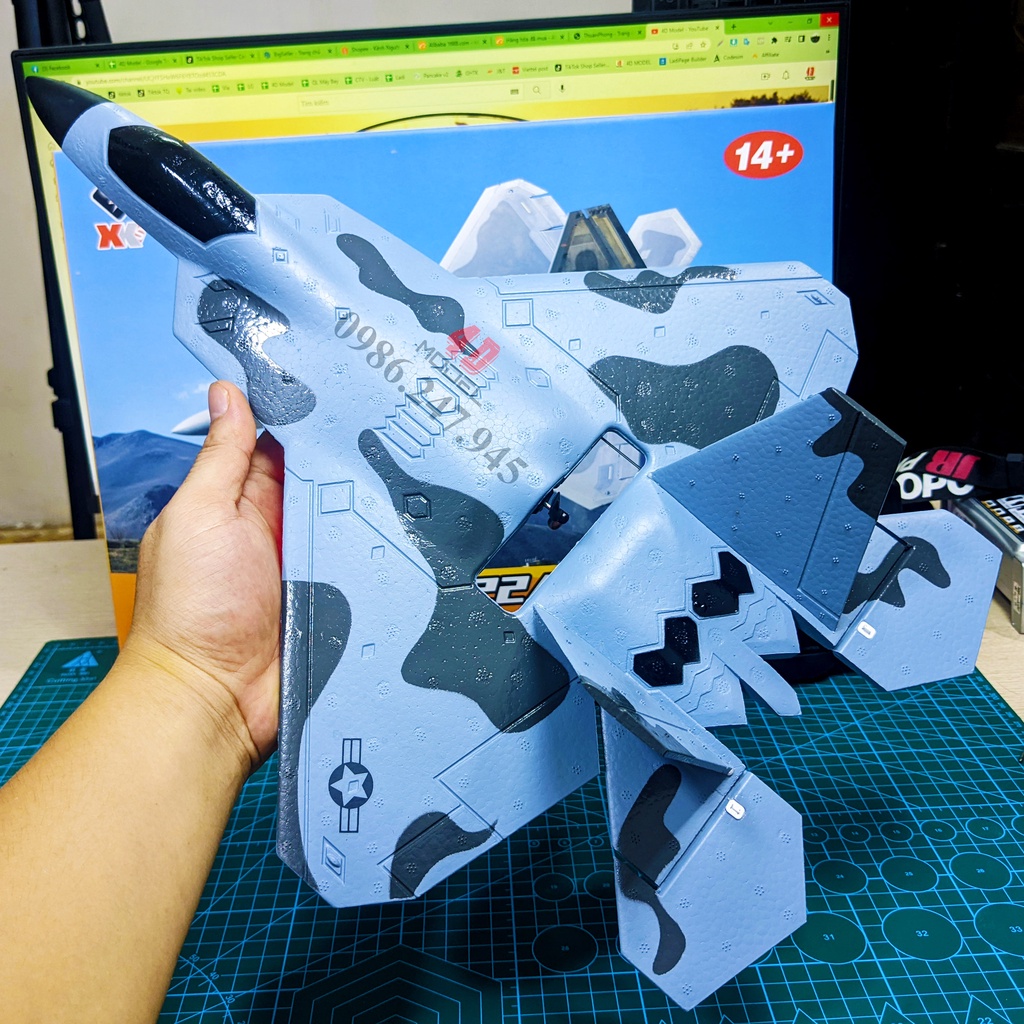 Máy Bay Điều Khiển A180 3 kênh F-22 Raptor WLToys XK. Động cơ không chổi than. Có mạch cân bằng