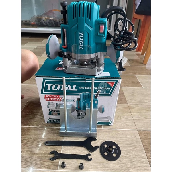 TOTAL Máy phay gỗ 1200W TR110816