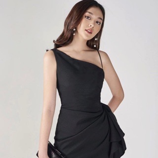 Đầm dự tiệc lệch vai lệch tà vạt bèo nhúng