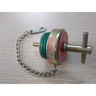 Nắp đổ nhớt xe Howo