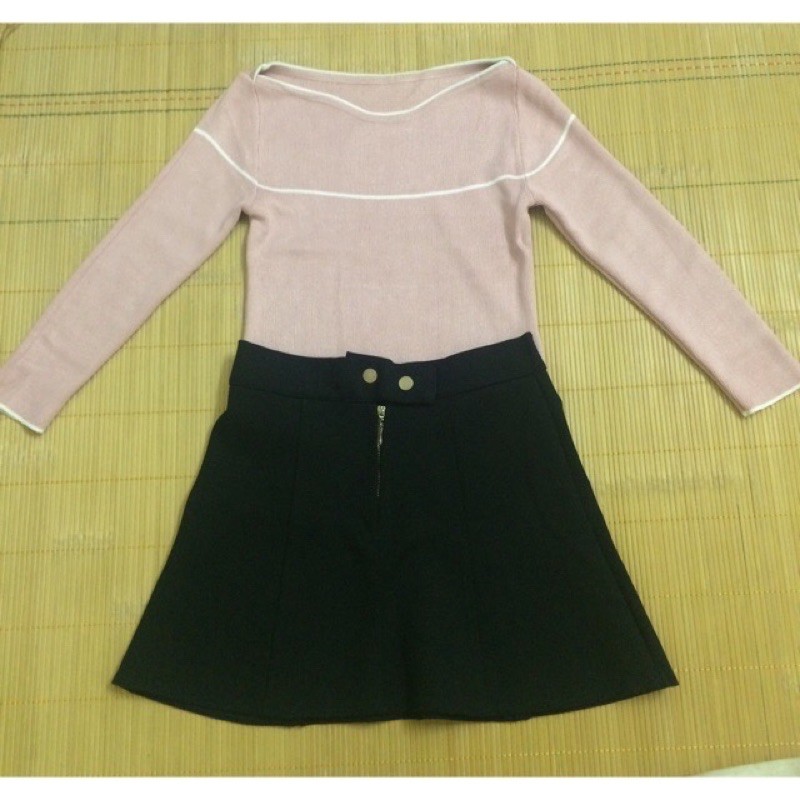 Tặng áo len size S