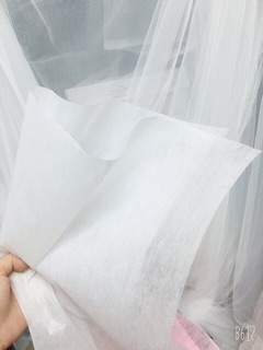 Tập 50 tờ giấy meck lụa gói hoa