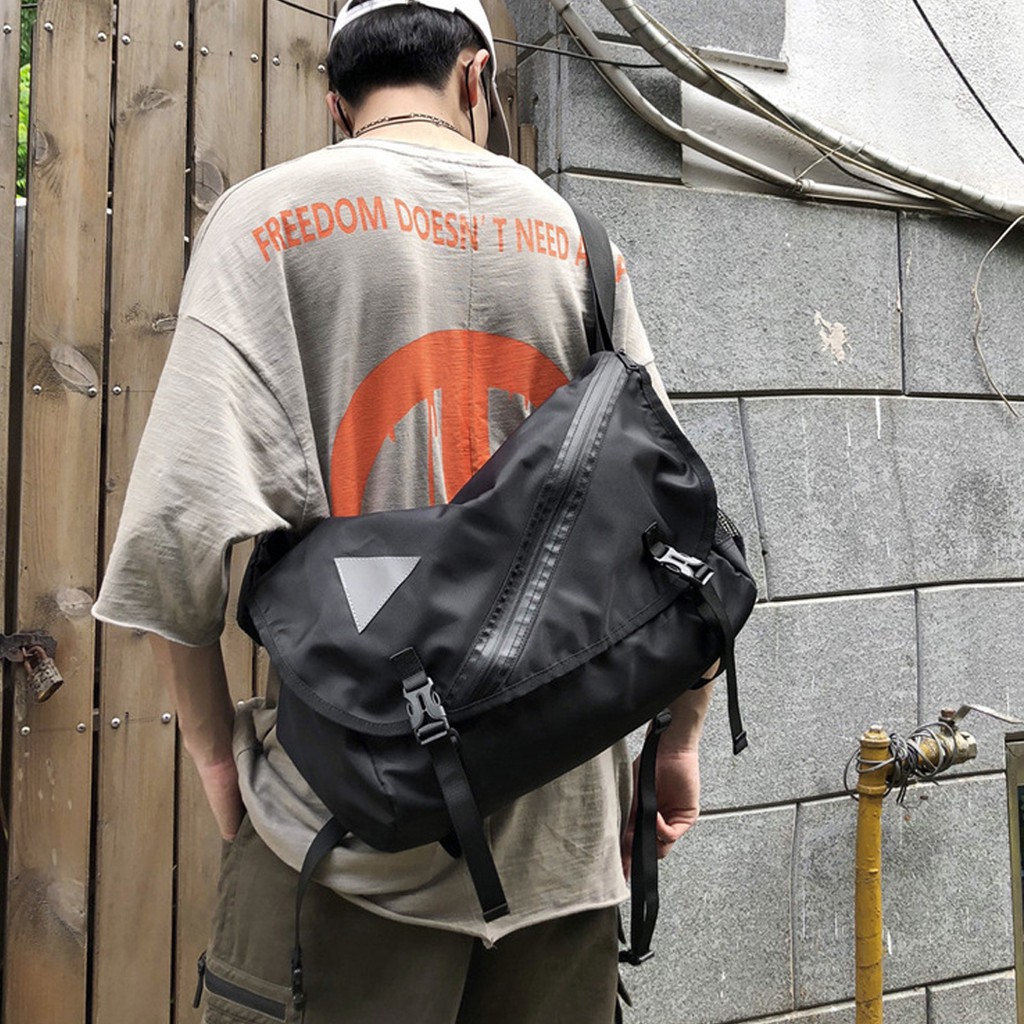 Túi đeo chéo nam, Túi đeo hông nữ màu đen có chống nước đựng nhiều đồ, sách vở A4 quần áo mỹ phẩm đi chơi, đi học TT009L | BigBuy360 - bigbuy360.vn