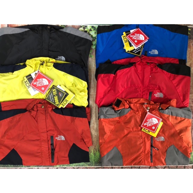 Combo áo gió cho khách ⚠️ÁO GIÓ 2 LỚP TNF⚠️ 📌#CHỐNG_THẤM NƯỚC: chất liệu vải Gore-Tex an toàn. 📌 #CẢN_GIÓ SIÊU TỐT