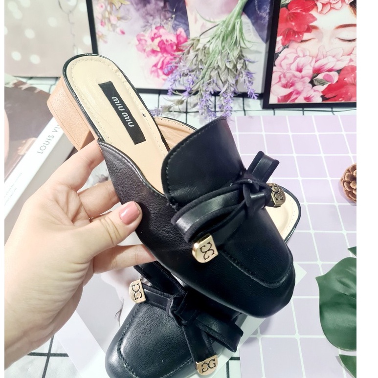 Giày Sục Nơ Mũi Tròn Gắn Khóa Xinh Bao Êm Chân Cao 3p suc_no_cc3p