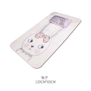Chiếu điều hòa xịn cho bé