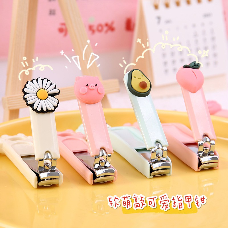 1 Bấm móng tay cute màu ngẫu nhiên