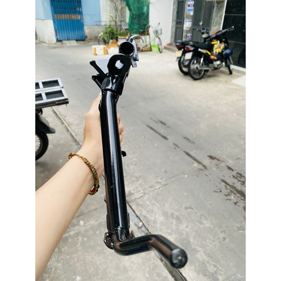 CHÂN CHỐNG ĐỨNG XE DREAM