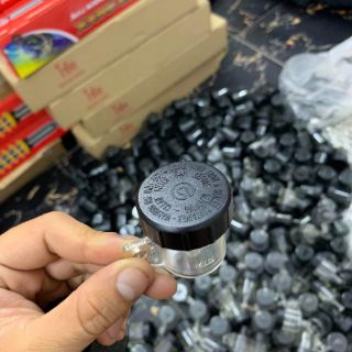 Bình dầu BREMBO