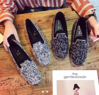 Giày bệt đính đá