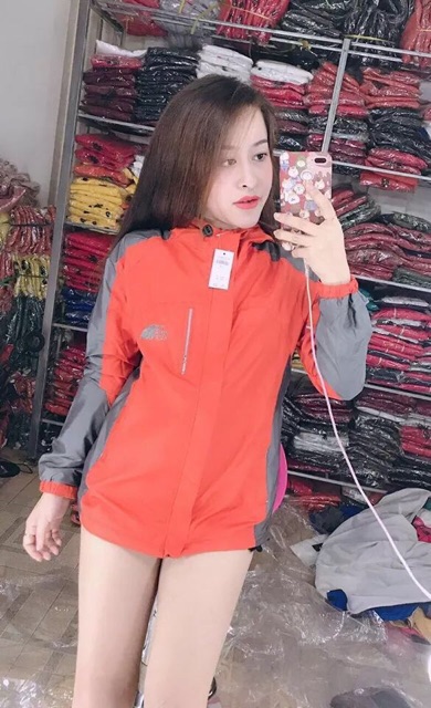 Áo khoác gió nữ