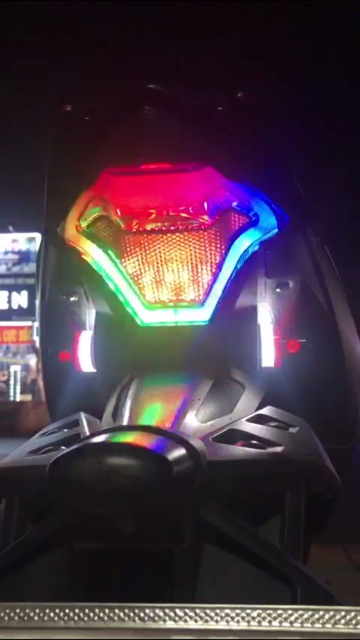 Đèn hậu ex 150 tích hợp audi a11 điểu khiển bluetooth