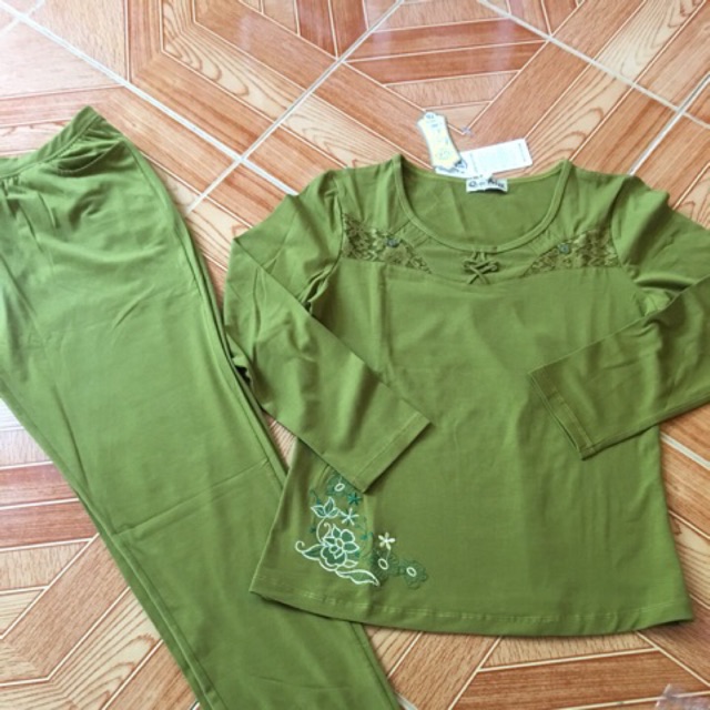 Bộ thu đông Quỳnh anh