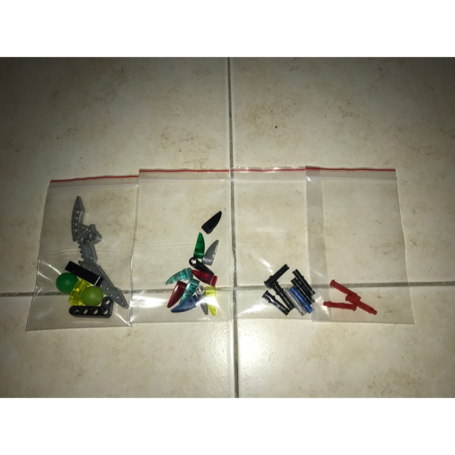 Phụ kiện Lego Bionicle.