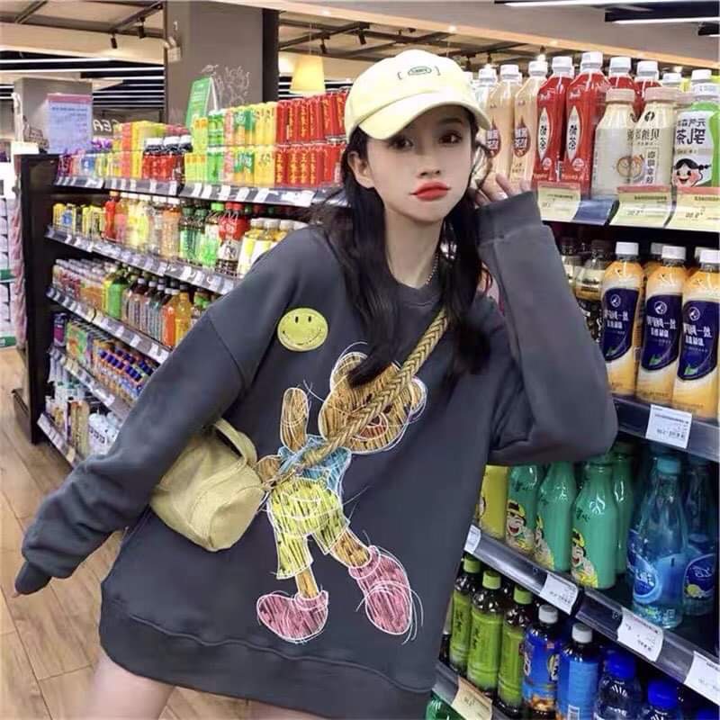 Áo Sweater nỉ fom rộng gấu ném bóng 2 màu phong cách Unisex siêu xinh - TC45