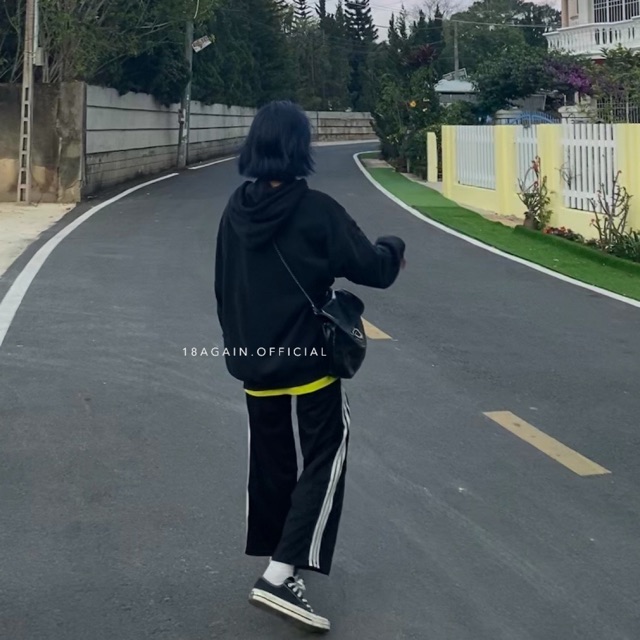 LINE PANTS ( 3 line sọc)