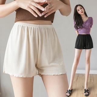 Quần đùi nhung lụa mặc trong váy siêu mát cho mùa hè
