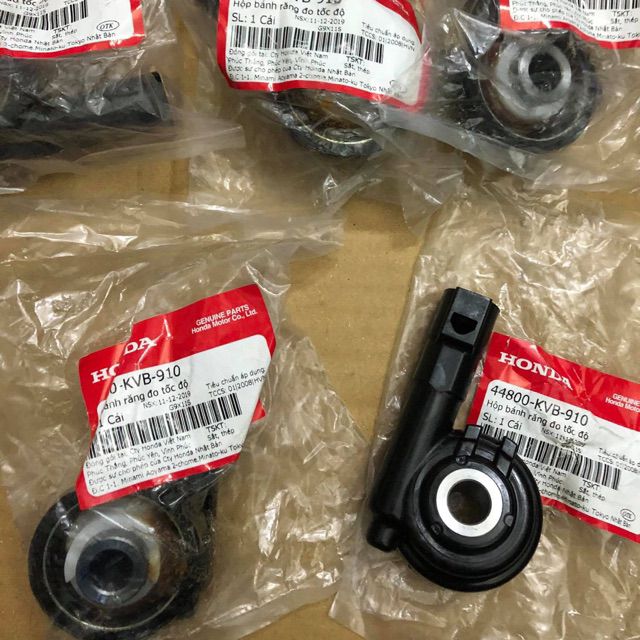 Cùi nhông đồng hồ ( sâu công tơ mét) Ab 110/Lead 110/Click 110 Zin hãng HONDA