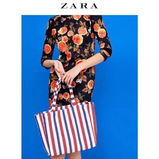 Sẵn váy hoa hồng zaza auth