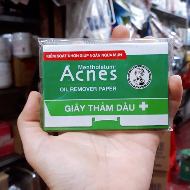 Giấy Thấm Dầu Rohto Acnes Mentholatum (Hộp 100 Tờ)