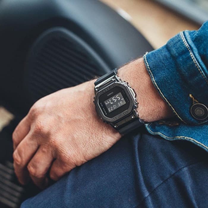 Đồng Hồ Casio Nam Dây Nhựa GSHOCK GM-5600B-1DR Chính Hãng
