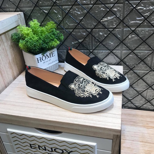 Giày slipon
