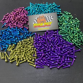 Trùm ốc titan gr5 