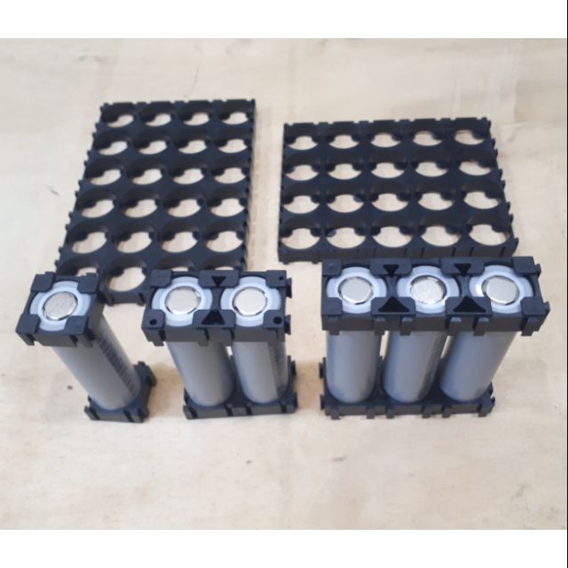 Khung cố định pin 18650