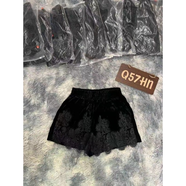 Quần nhung phồng pha ren