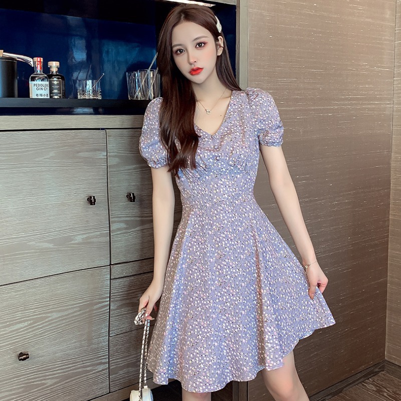 Đầm Hoa Tay Dài Thời Trang Dành Cho Nữ