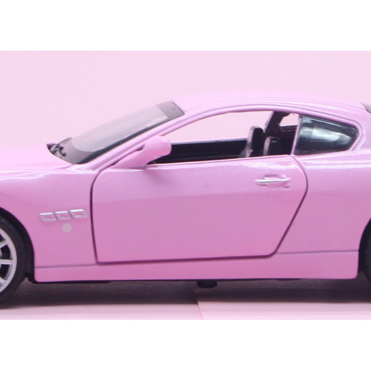 Xe mô hình kim loại Maserati Roadster tỷ lệ 1:32