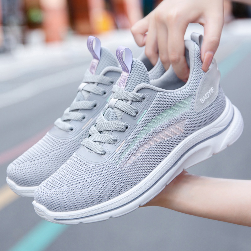 Giày Thể Thao Đế Mềm Siêu Nhẹ Thoáng Khí Thời Trang Xuân Thu 2022