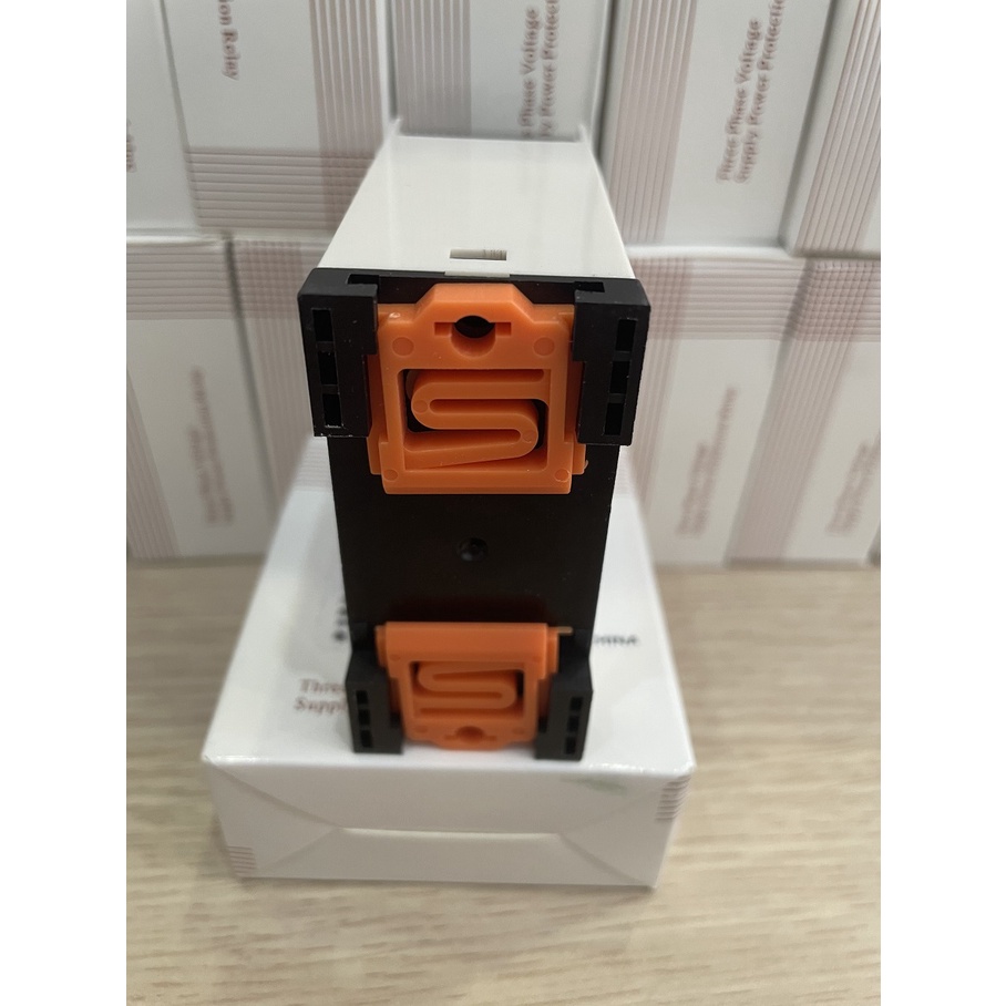 Rơle bảo vệ mất pha, đảo pha Berm TG30