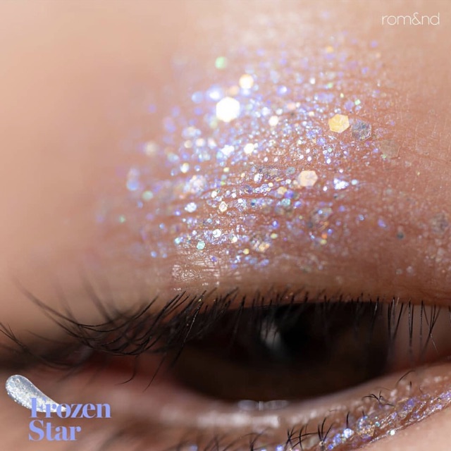 [NEW] Gel nhũ mắt Romand The Universe Liquid Glitter 2g (Có Sẵn) | BigBuy360 - bigbuy360.vn