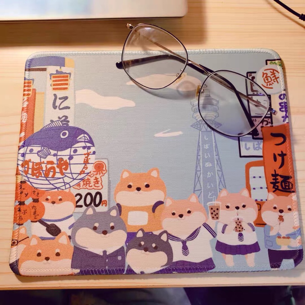 Tấm lót chuột in hình dễ thương thời trang 18cm*22cm