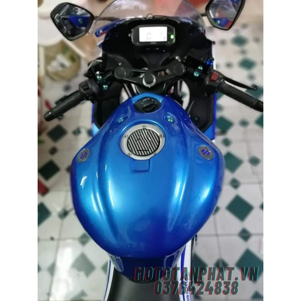 Ốp bình xăng kiểu Ducati cho GSX R-150