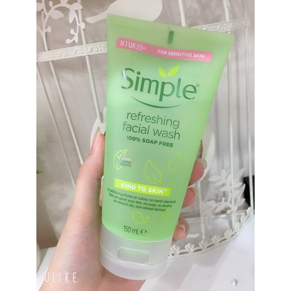 Sữa Rửa Mặt SIMPLE Kind To Skin Facial Wash Gel Dưỡng Ẩm và Kiềm Dầu 150ml | BigBuy360 - bigbuy360.vn