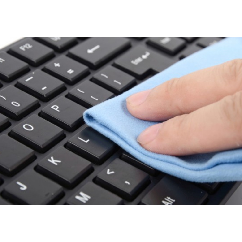 Bộ vệ sinh laptop giá rẻ gồm 4 món dụng cụ lau chùi laptop chuyên dụng