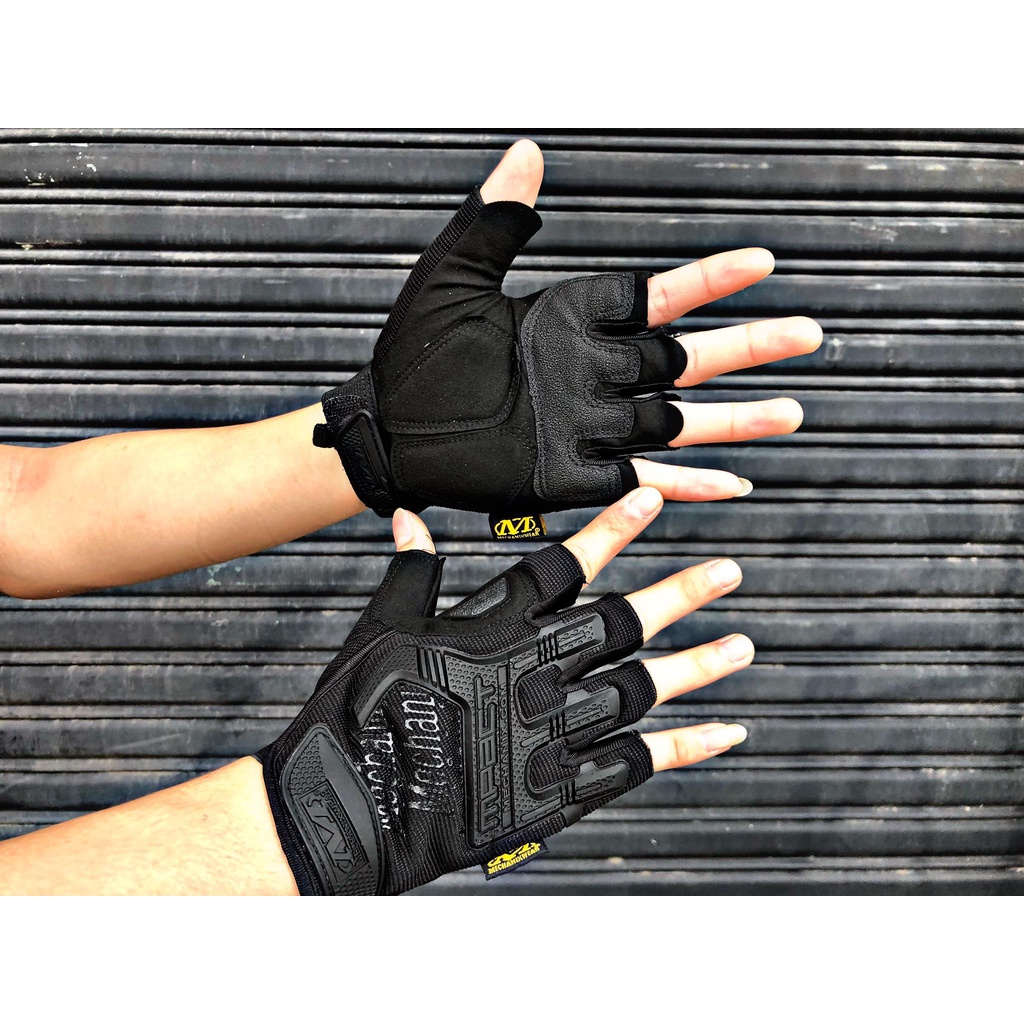 Găng tay xe đạp xe máy chống nắng hở ngón Mechanix màu đen - Loại cao cấp