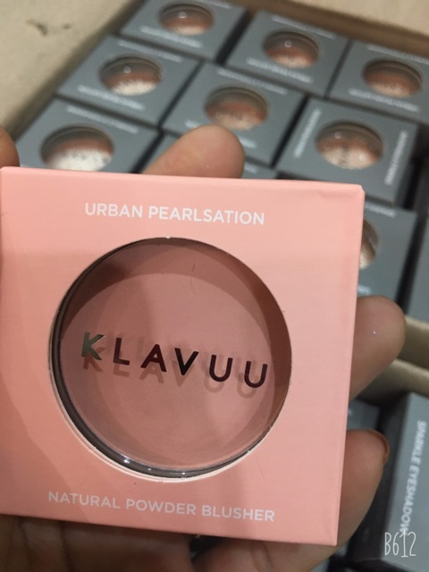 Má hồng klavuu