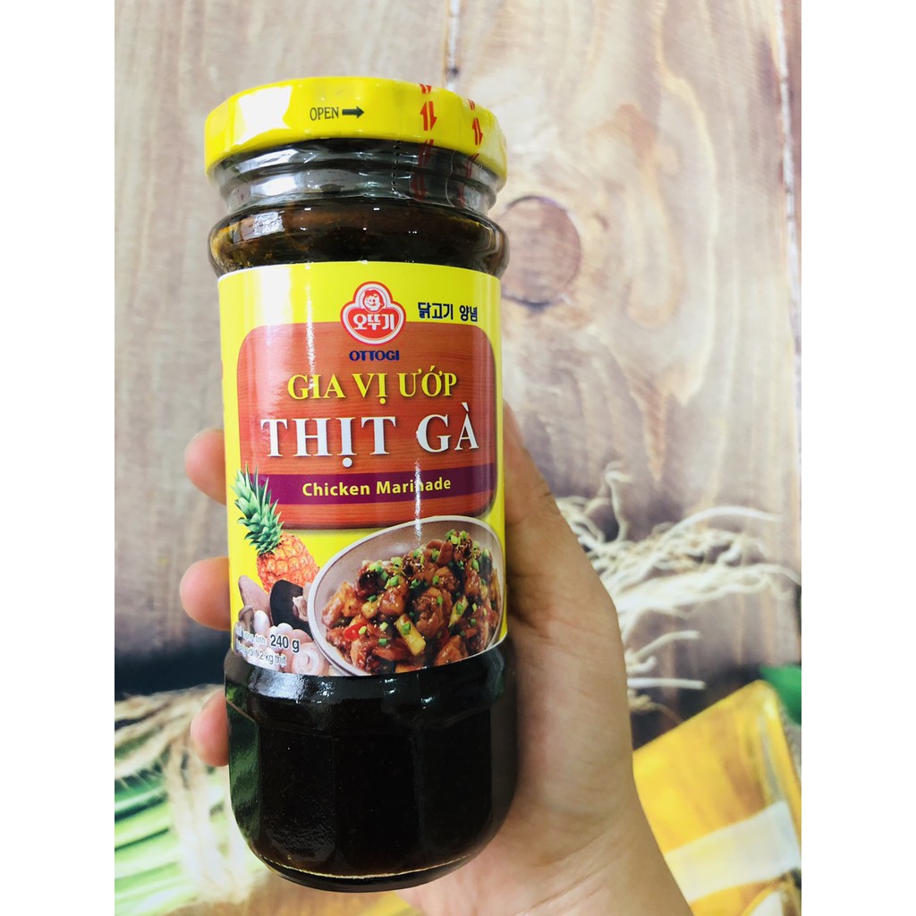 gia vị ướp thịt gà Ottogi chai 240g