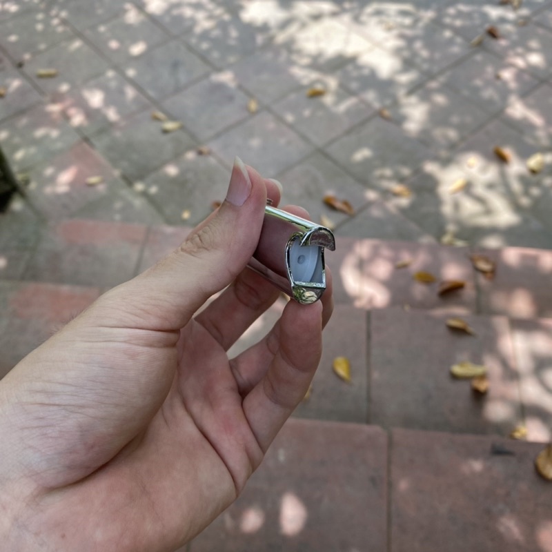 Vỏ Bic j5 Kiêm Dụng Cụ Mở Nắp Chai - Kèm Ruột Bic j5