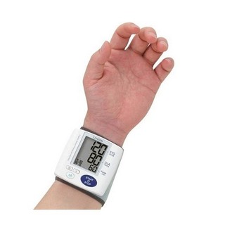 Máy đo huyết áp cổ tay Citizen CH-608